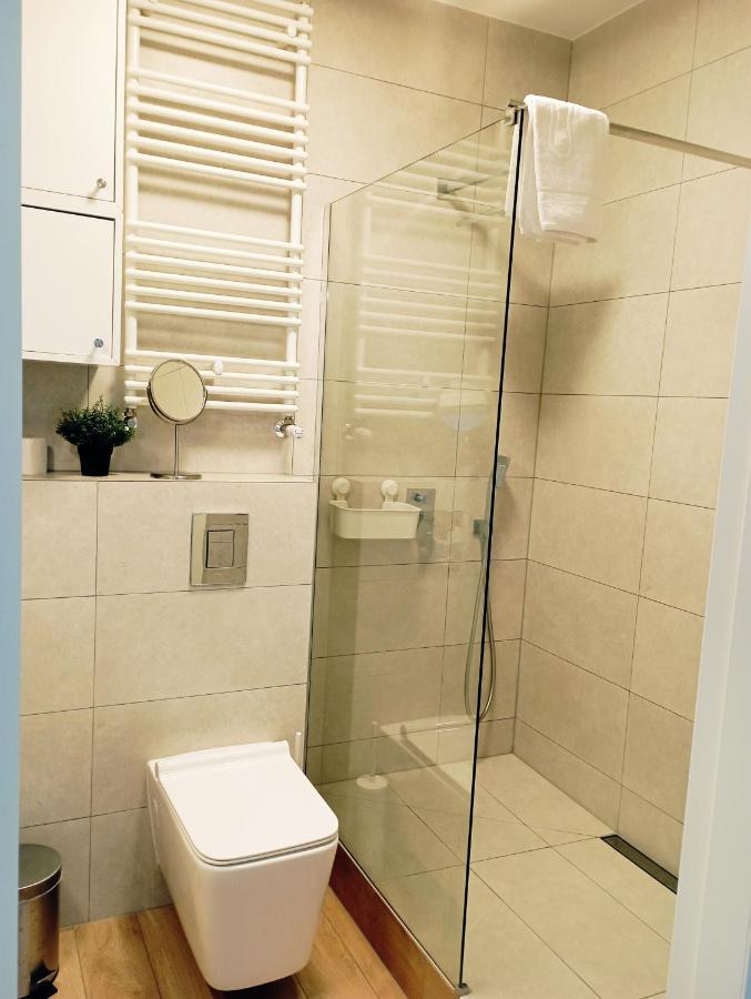 Apartament Flamingo Apartment Miedzyzdroje Bagian luar foto
